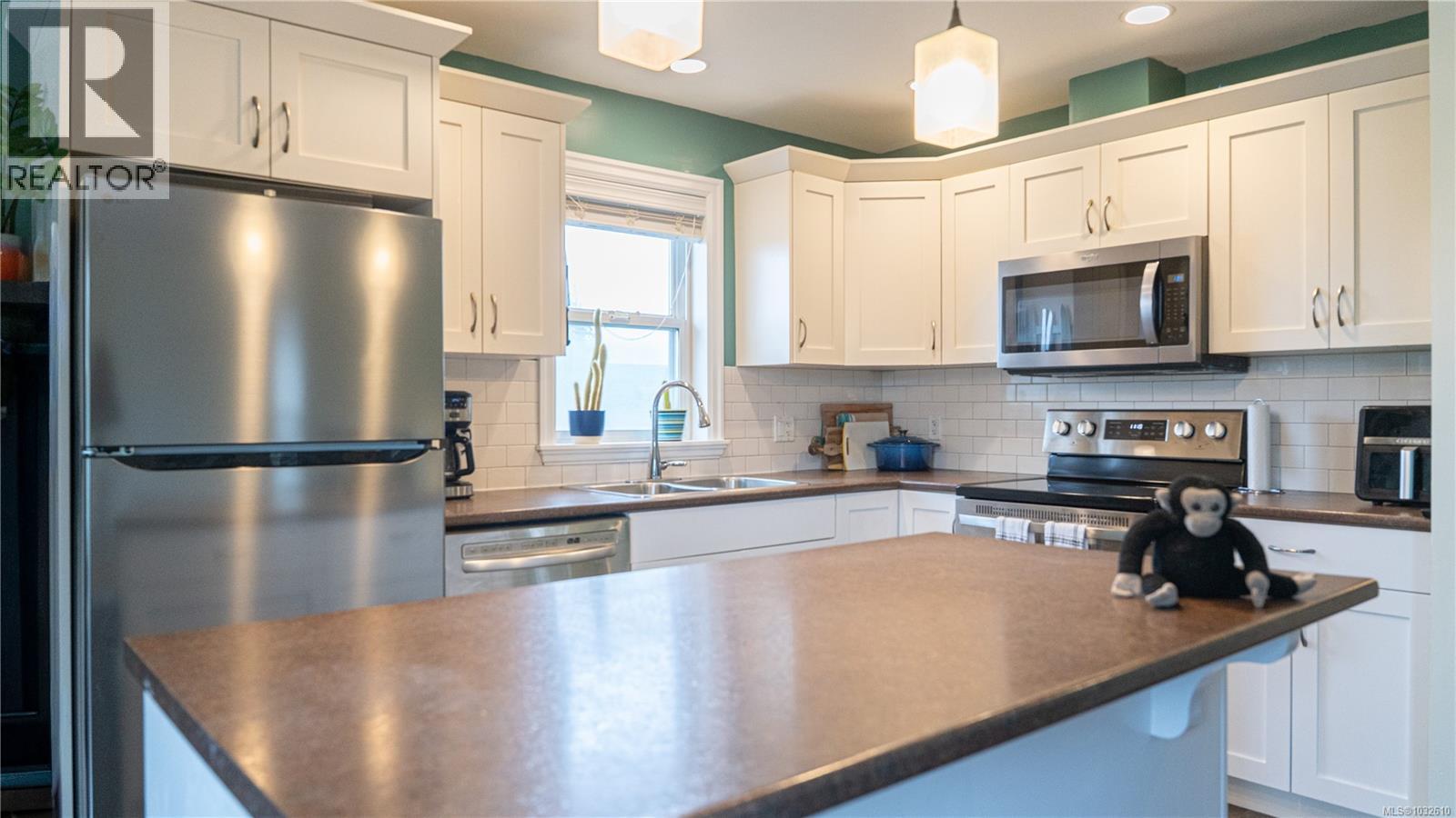 115 2260 Maple Avenue North, Sooke