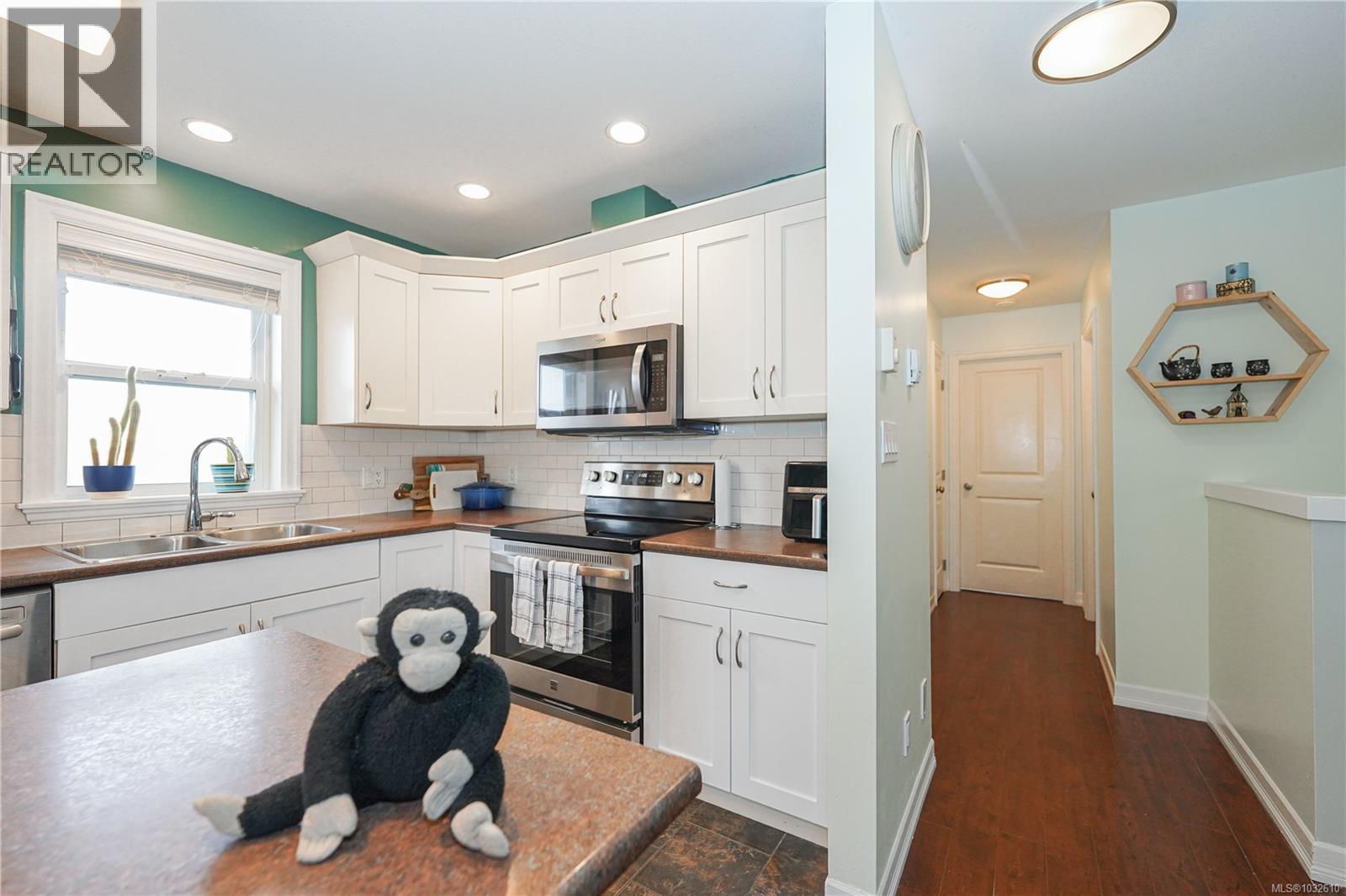 115 2260 Maple Avenue North, Sooke