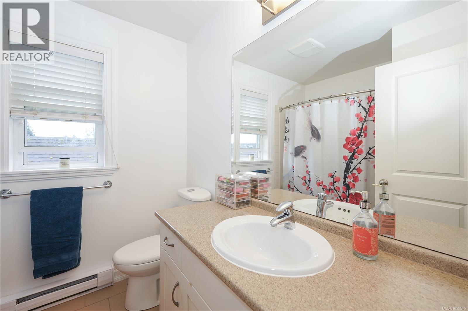 115 2260 Maple Avenue North, Sooke