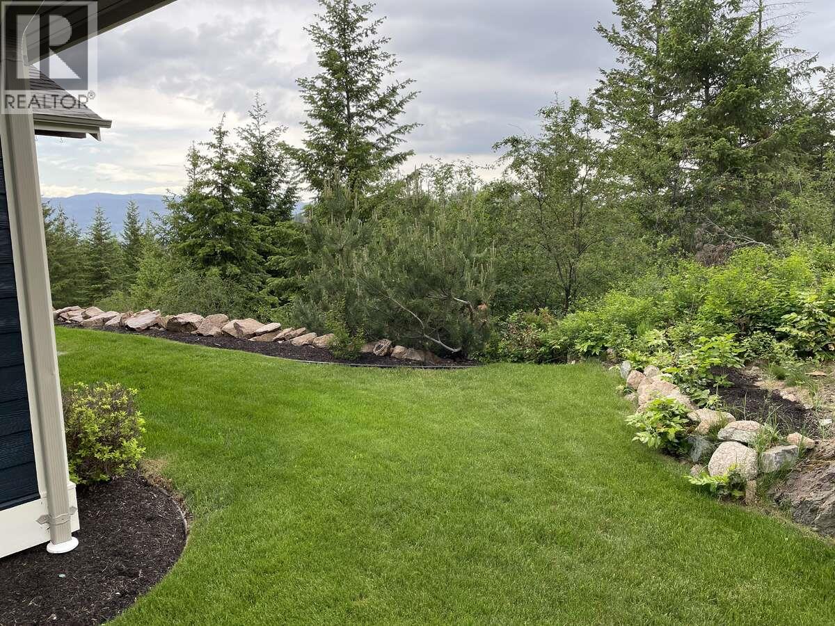 501 Longspoon Bay, Vernon