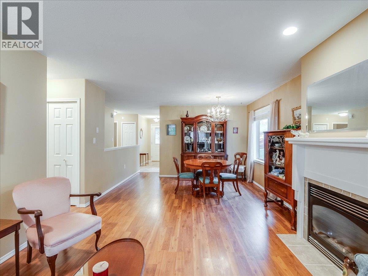 7136 Wright Way - 12