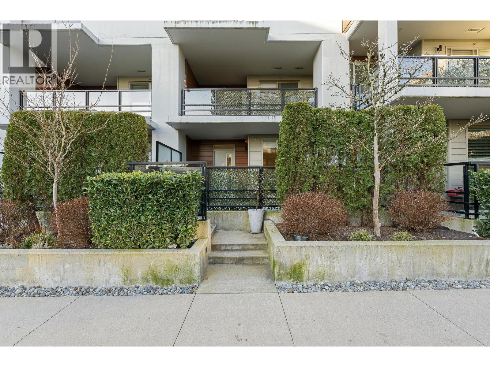 TH3 108 E 8TH STREET, North Vancouver