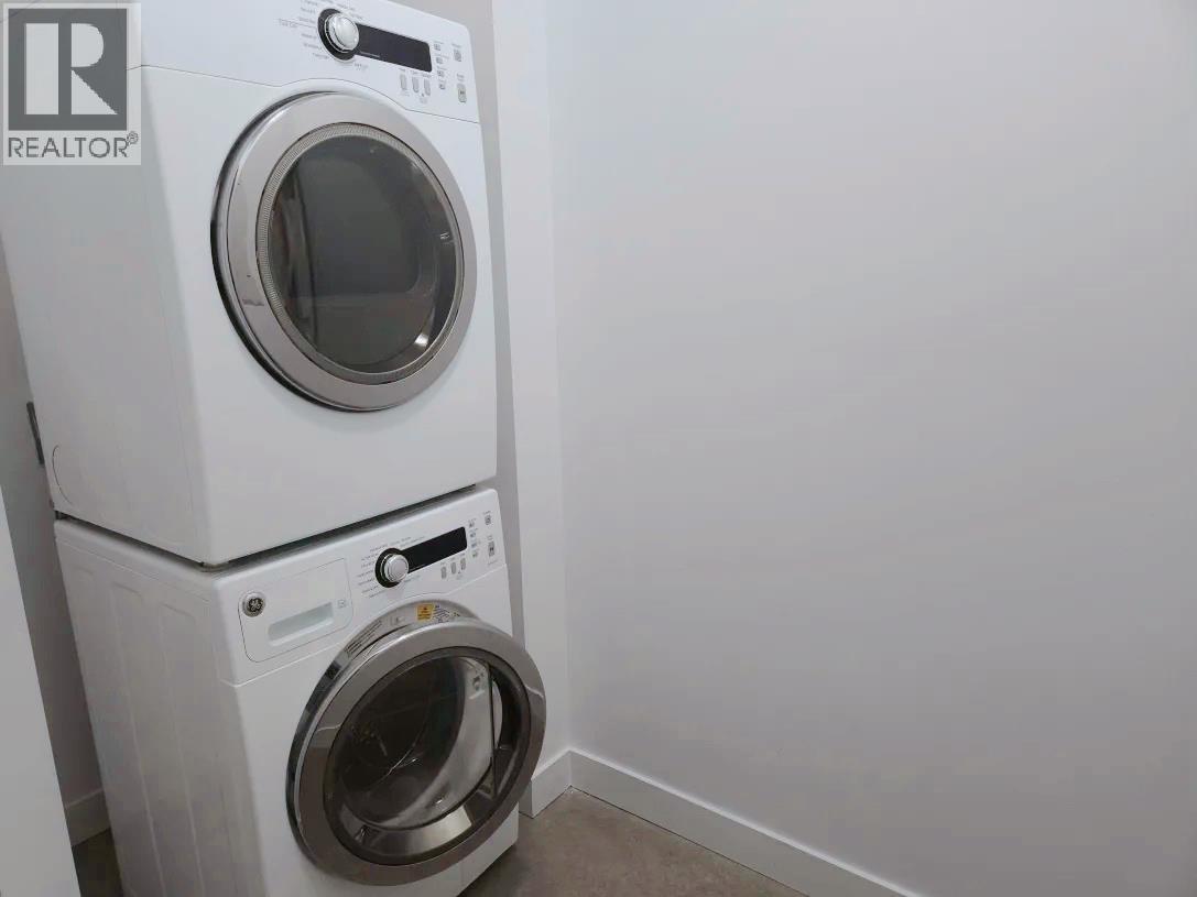 3XX 3233 WESBROOK MALL, Vancouver