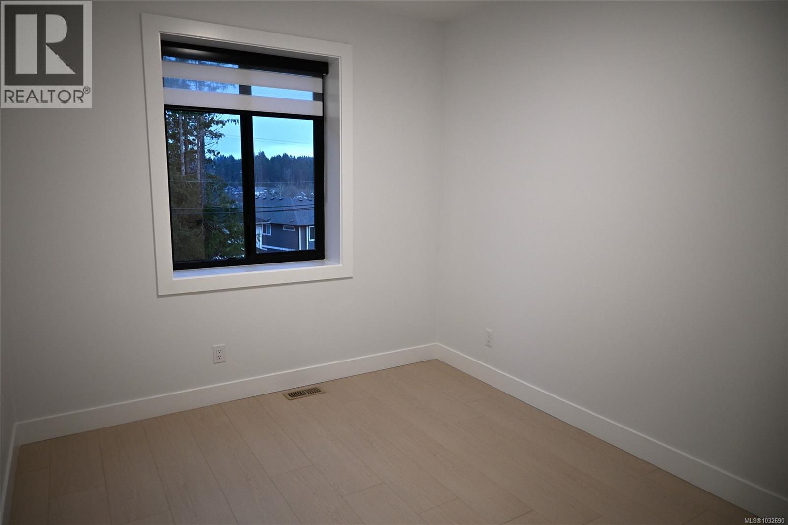 3927 Jingle Pot Rd, Nanaimo