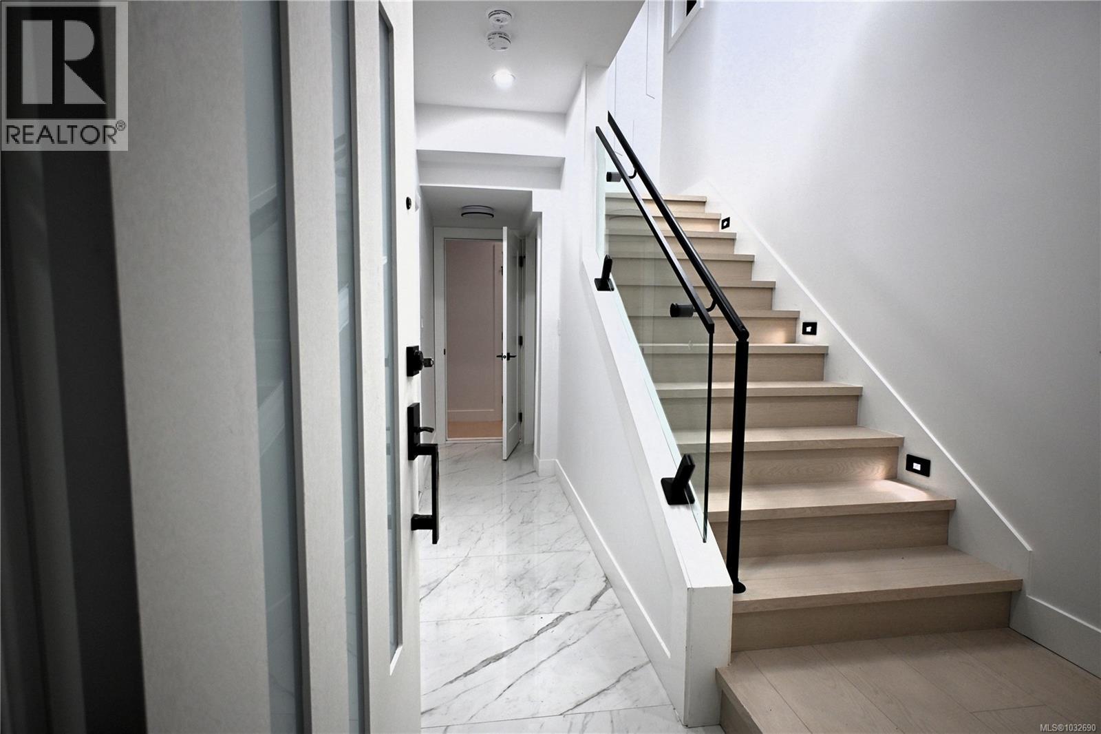 3927 Jingle Pot Rd, Nanaimo