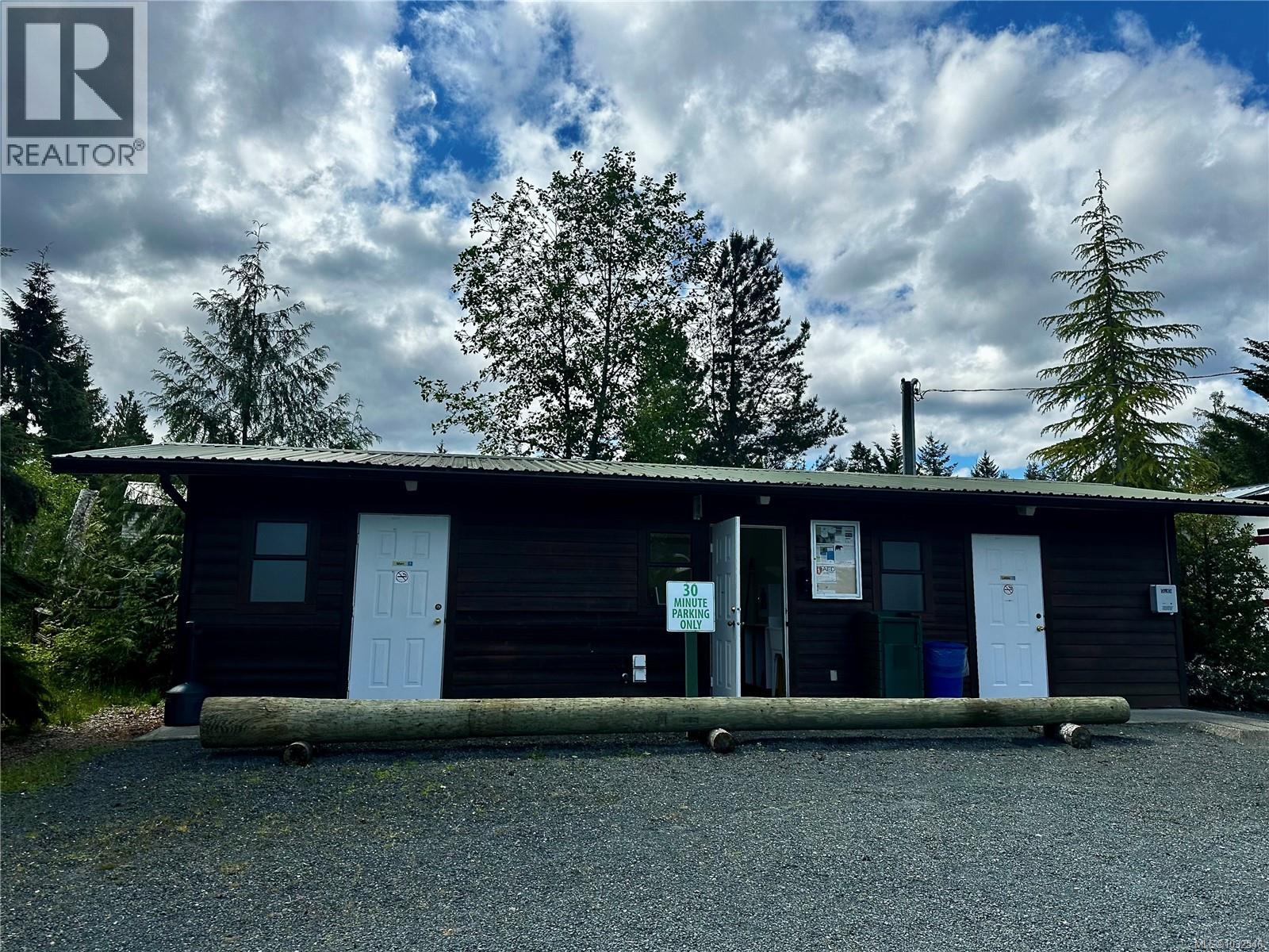 #G12/13 2650 Turnbull Ave - 35