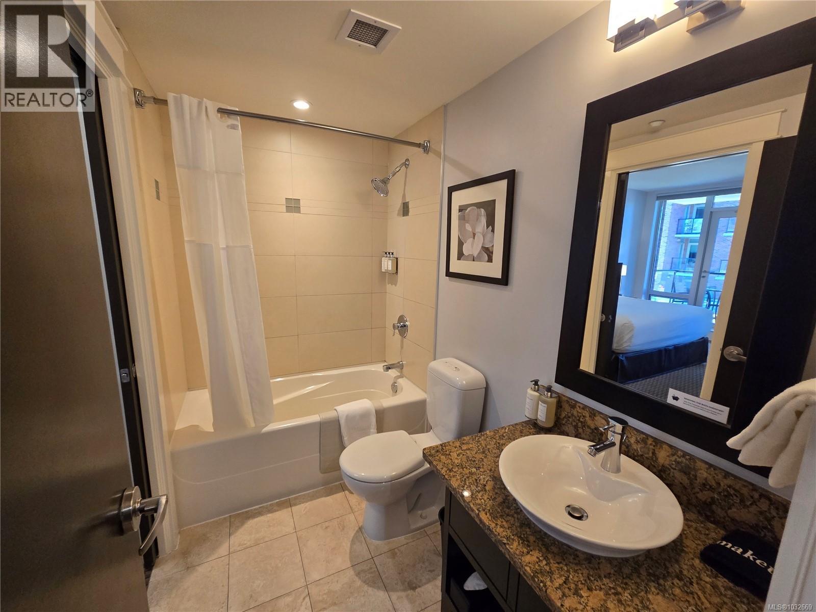 #A316 810 Humboldt St - 11