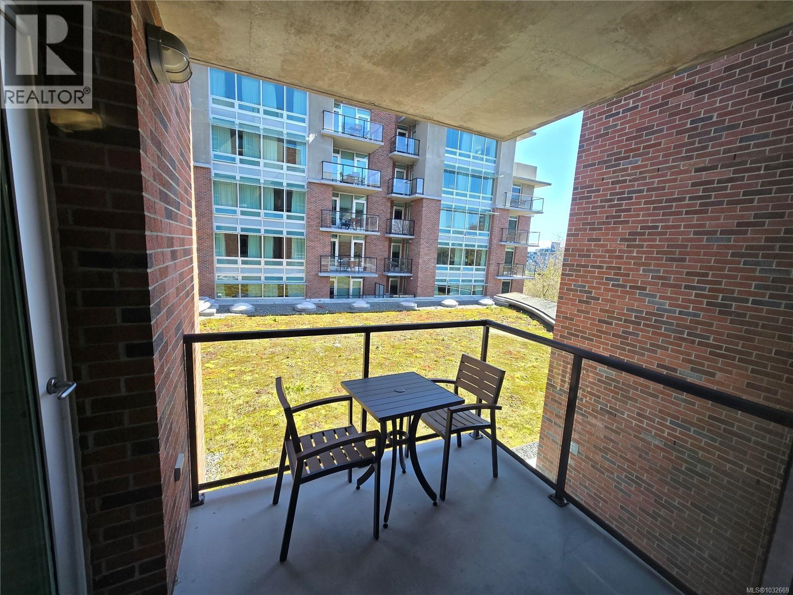 #A316 810 Humboldt St - 19