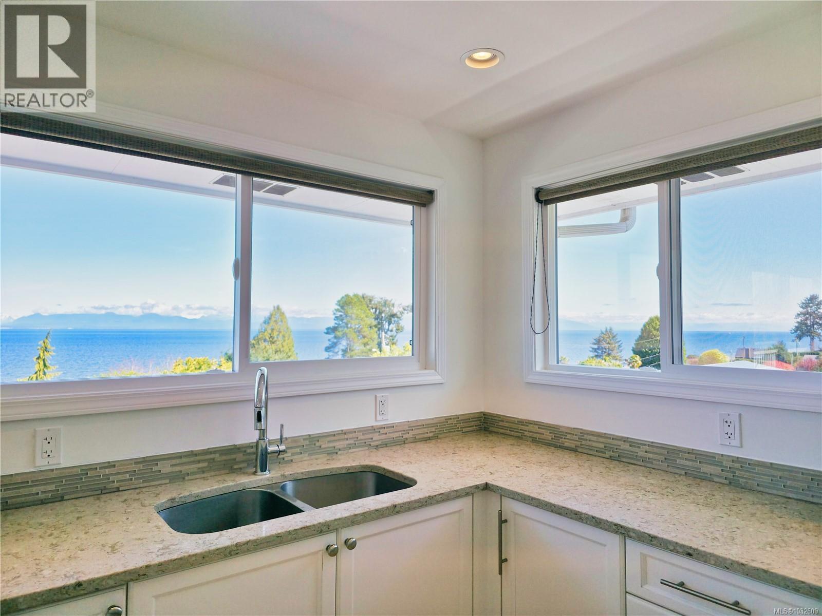 7158 DICKINSON RD - 8