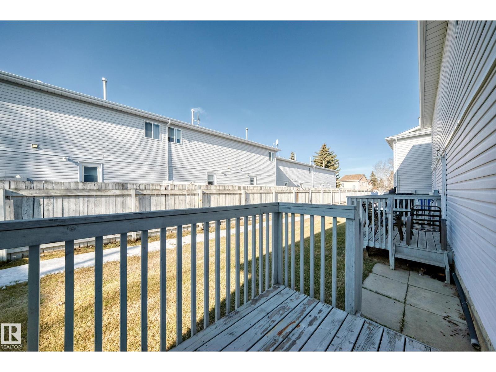 6 1580 millwoods RD E NW - 9