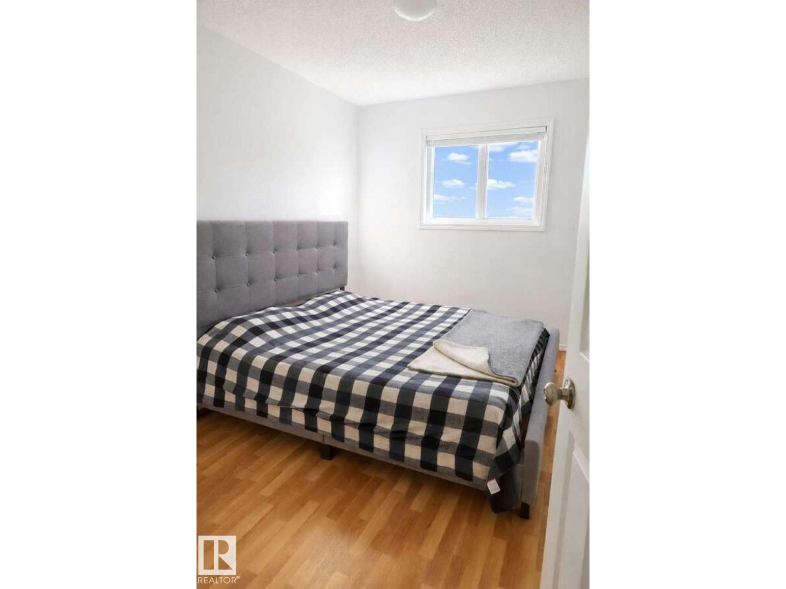 #33 249 EDWARDS DR SW - 21