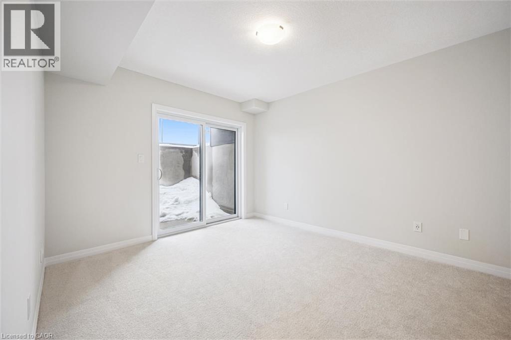 40 URBANE Boulevard, Kitchener, Ontario, N2E0H8 — Photo 19