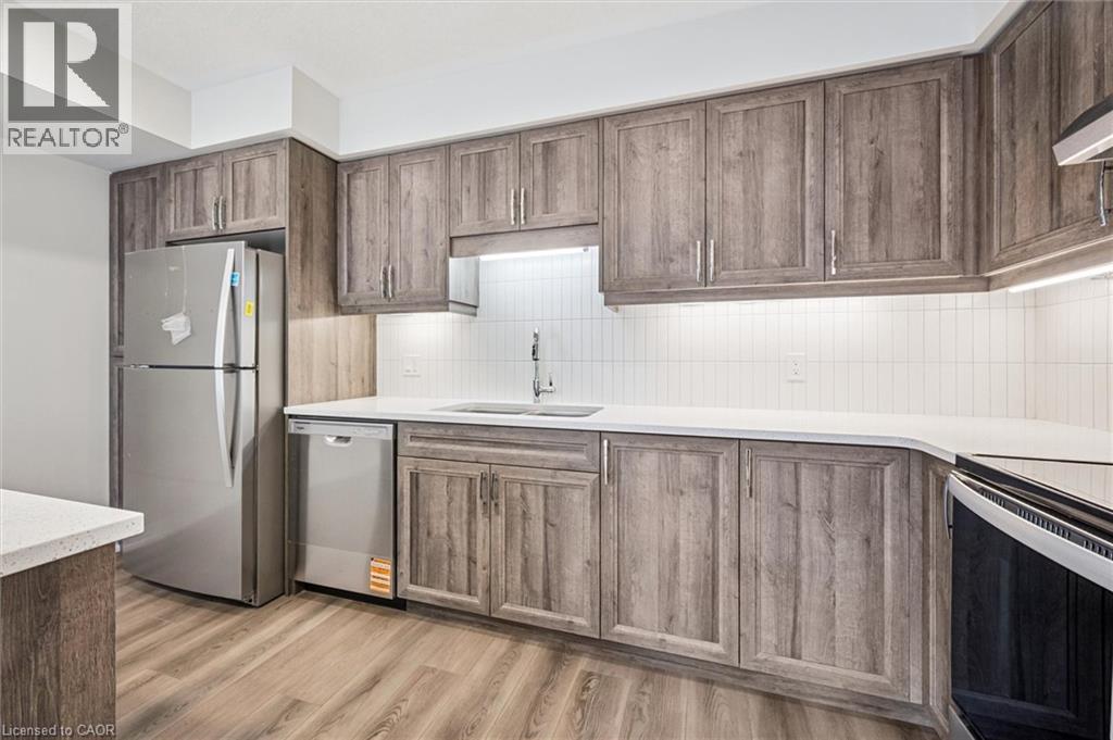 40 URBANE Boulevard, Kitchener, Ontario, N2E0H8 — Photo 12