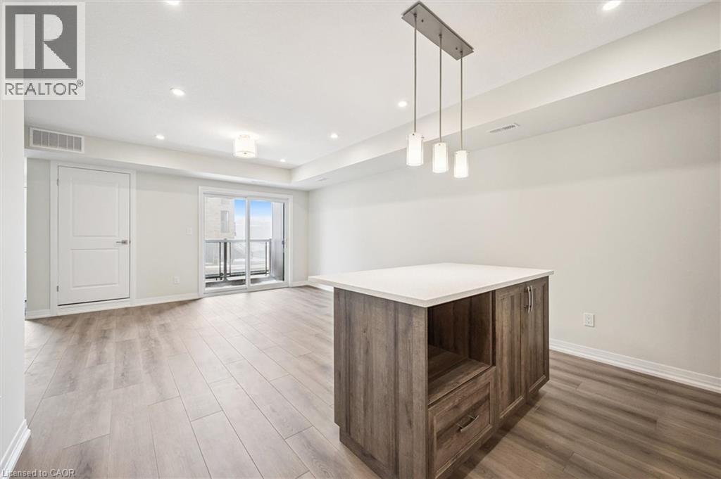 40 URBANE Boulevard, Kitchener, Ontario, N2E0H8 — Photo 13