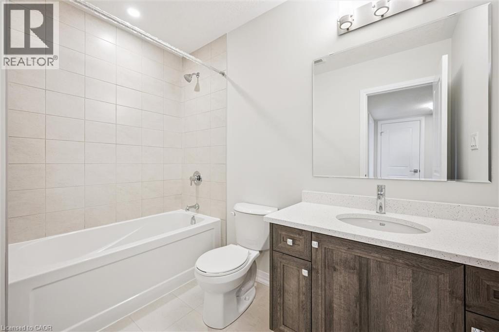 40 URBANE Boulevard, Kitchener, Ontario, N2E0H8 — Photo 22