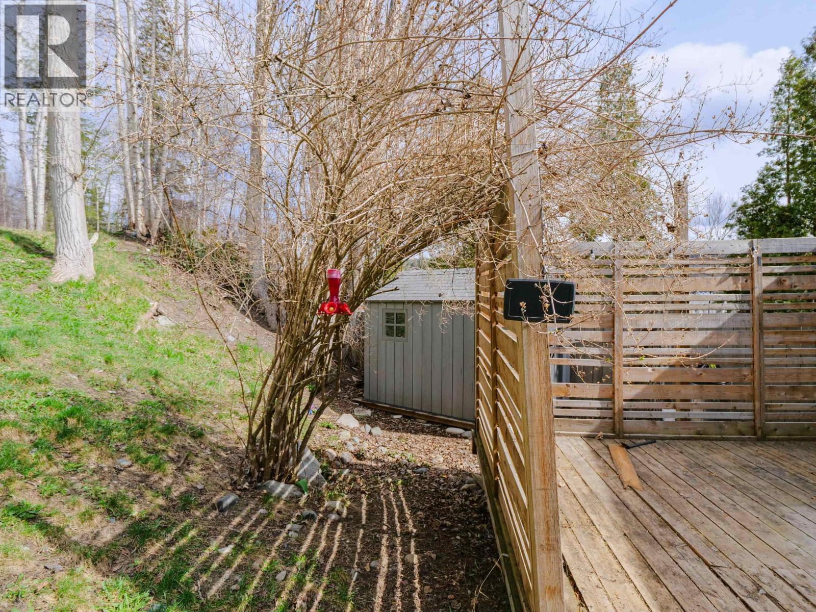 120 LINDSAY STREET - 32