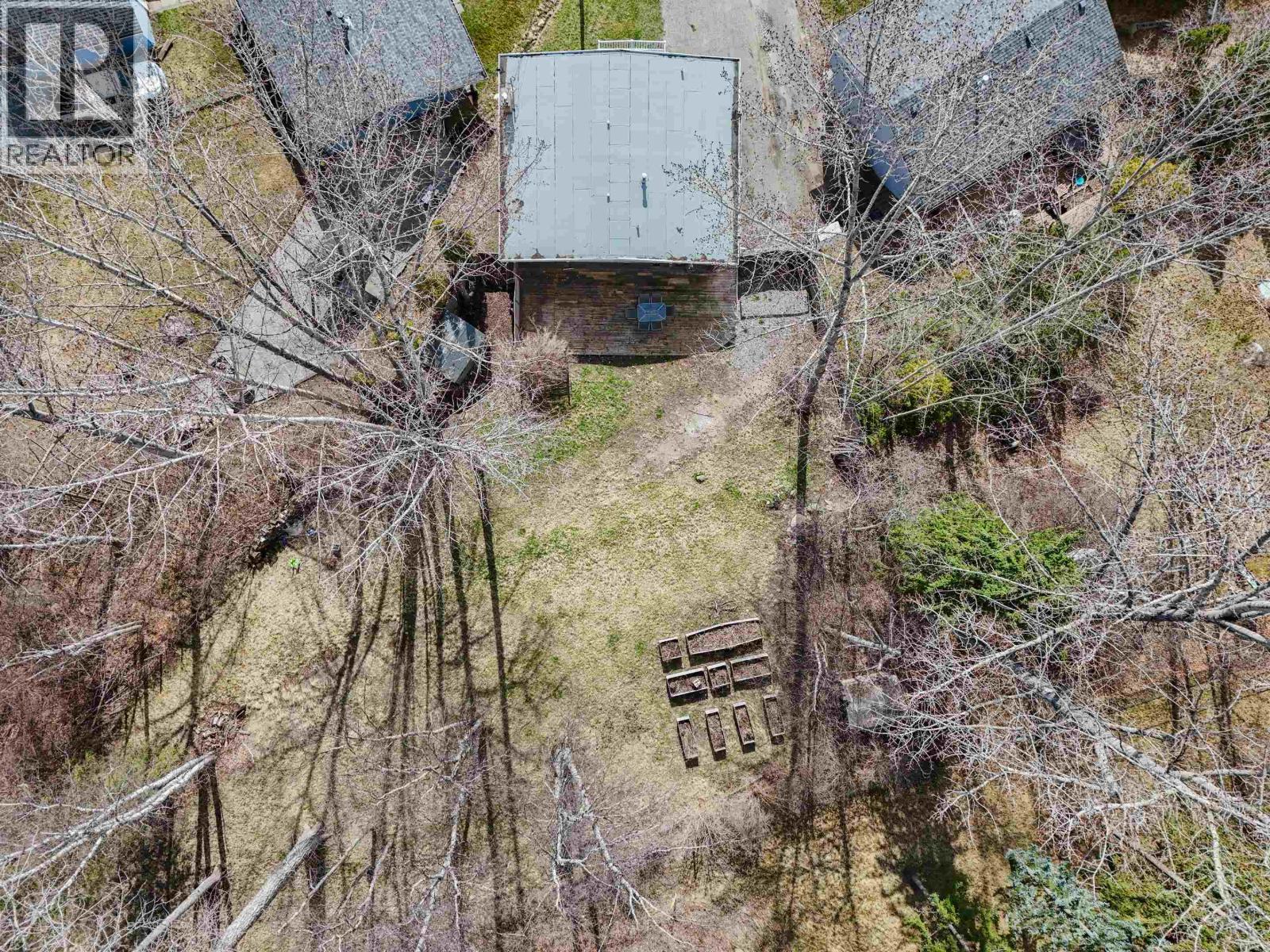 120 LINDSAY STREET - 38