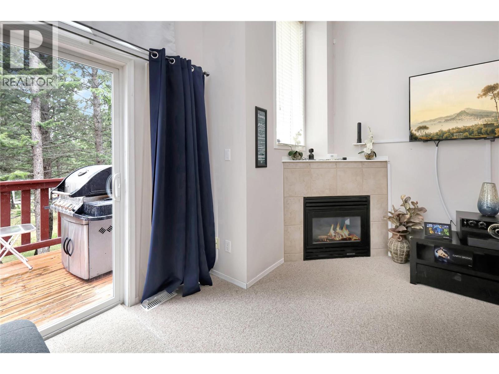 #119 4835 RADIUM BOULEVARD - 9