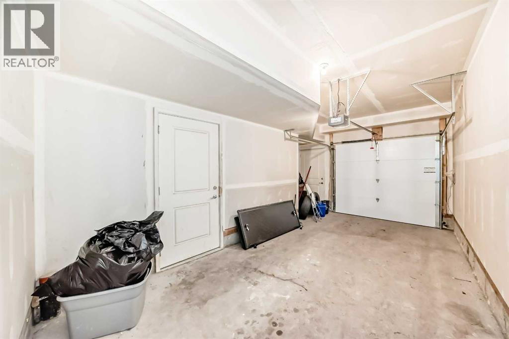 263 REDSTONE BOULEVARD NE - 29