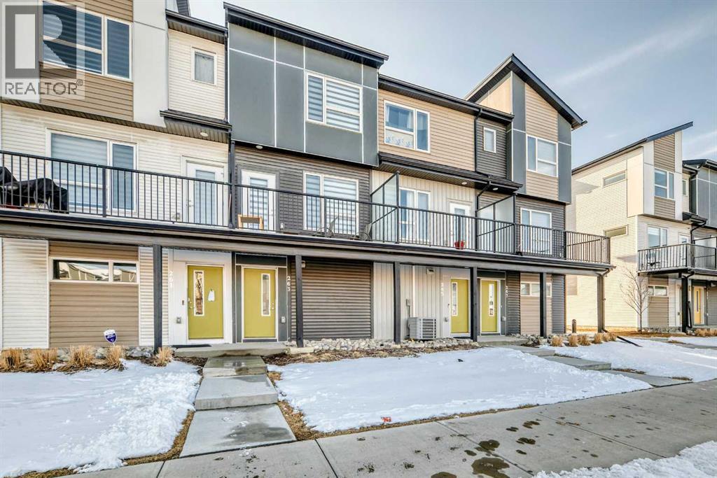 263 REDSTONE BOULEVARD NE - 32