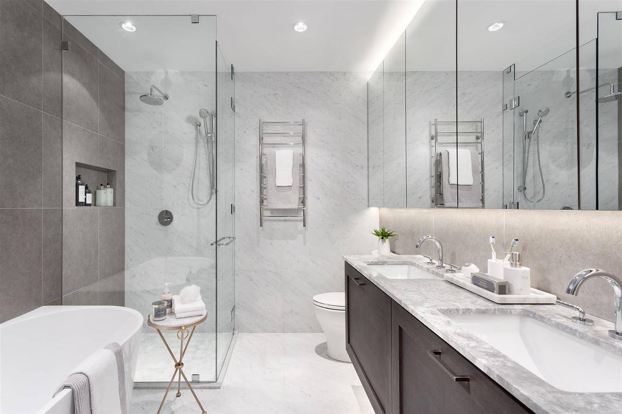 1905 1500 MARTIN STREET, White Rock