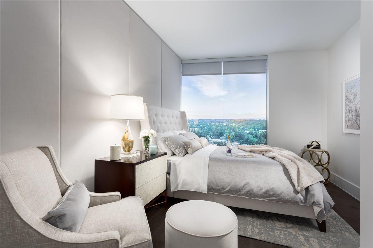 1905 1500 MARTIN STREET, White Rock