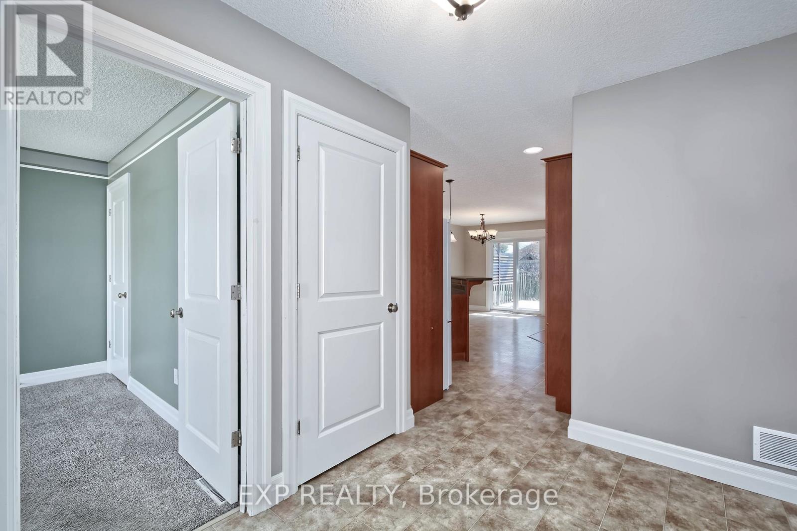 54 TREADWELL STREET - 12