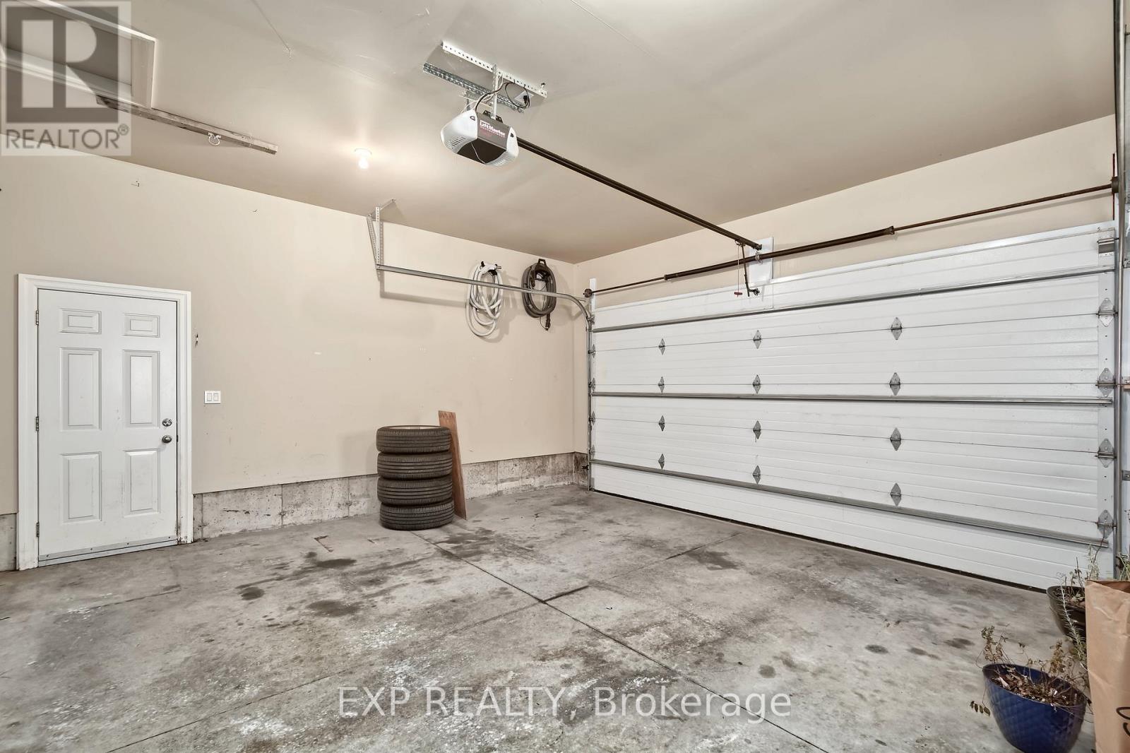 54 TREADWELL STREET - 44