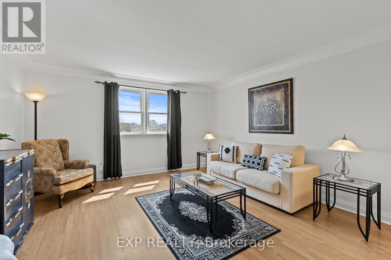 5367 KITCHENER STREET — photo 34