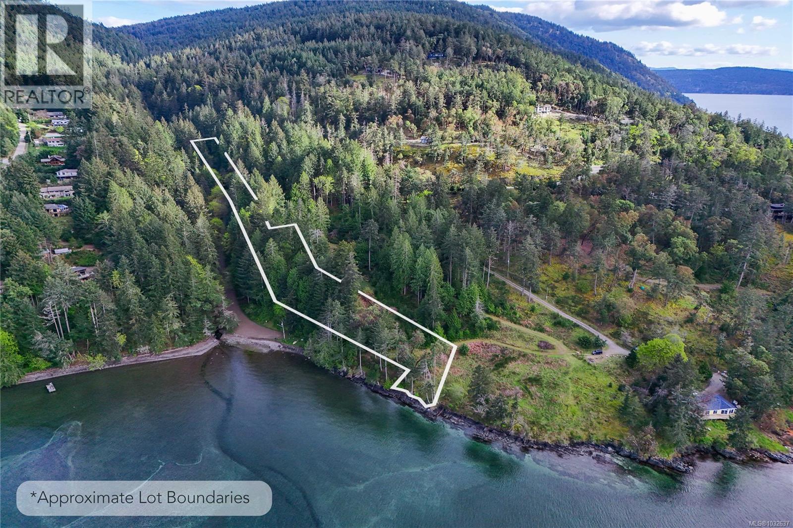  122 Narrows West Road, Salt Spring
