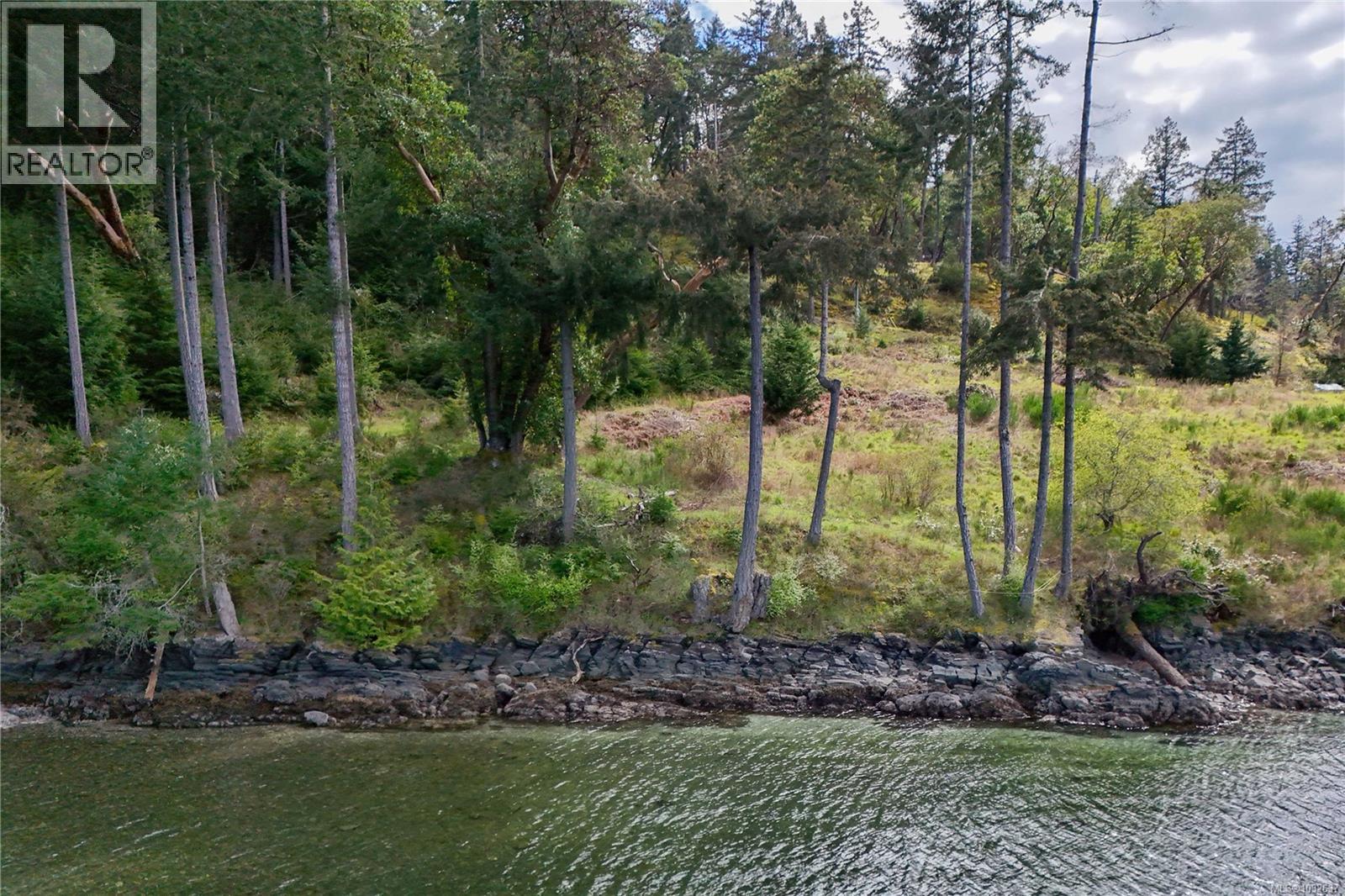 122 Narrows West Rd — photo 4