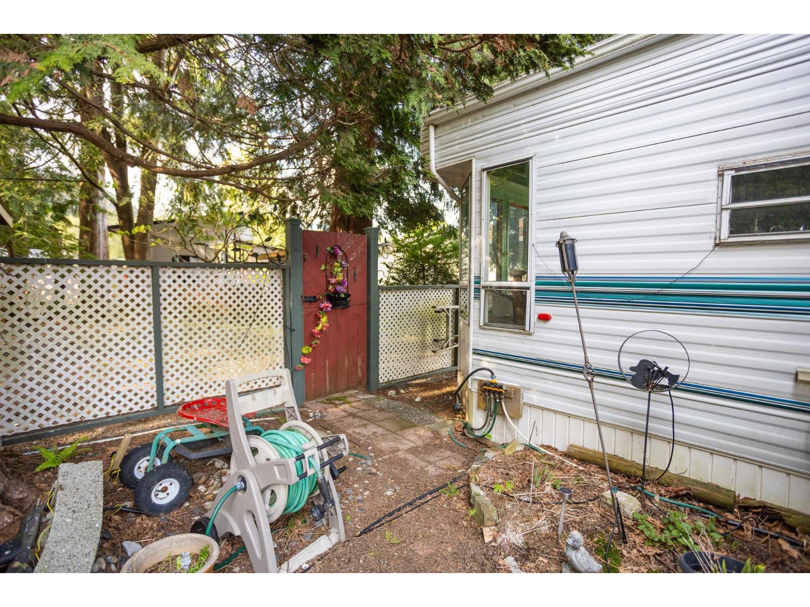 114 14600 MORRIS VALLEY ROAD — photo 10