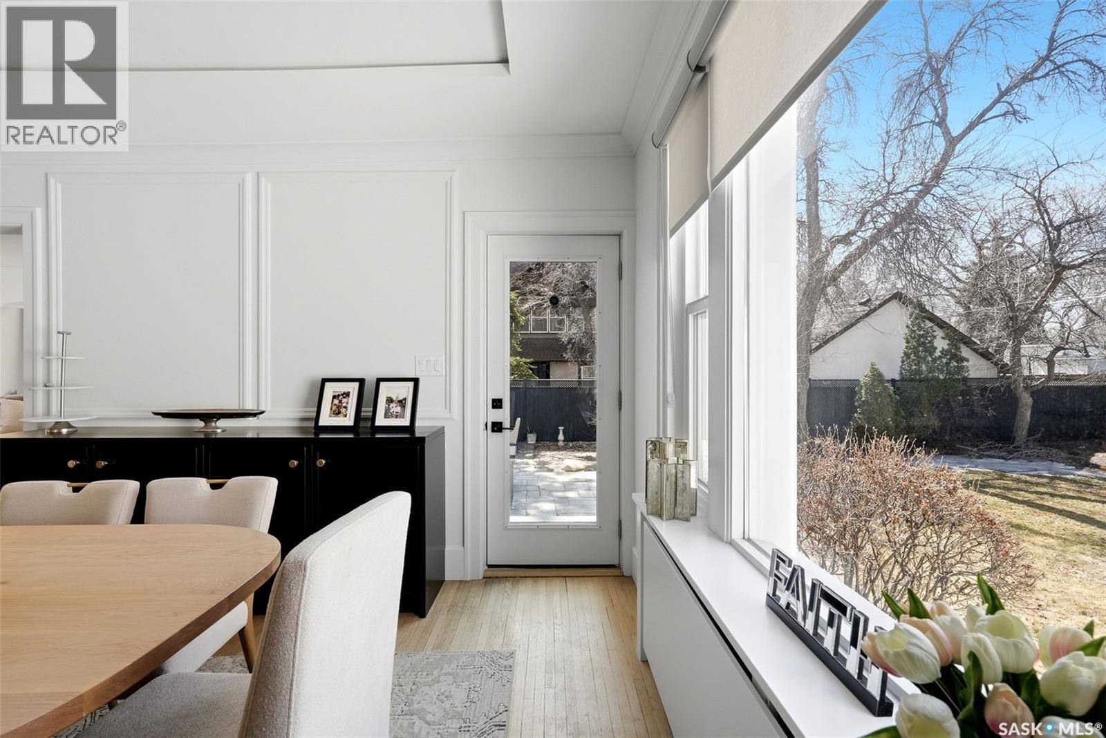 3200 Albert STREET - 23