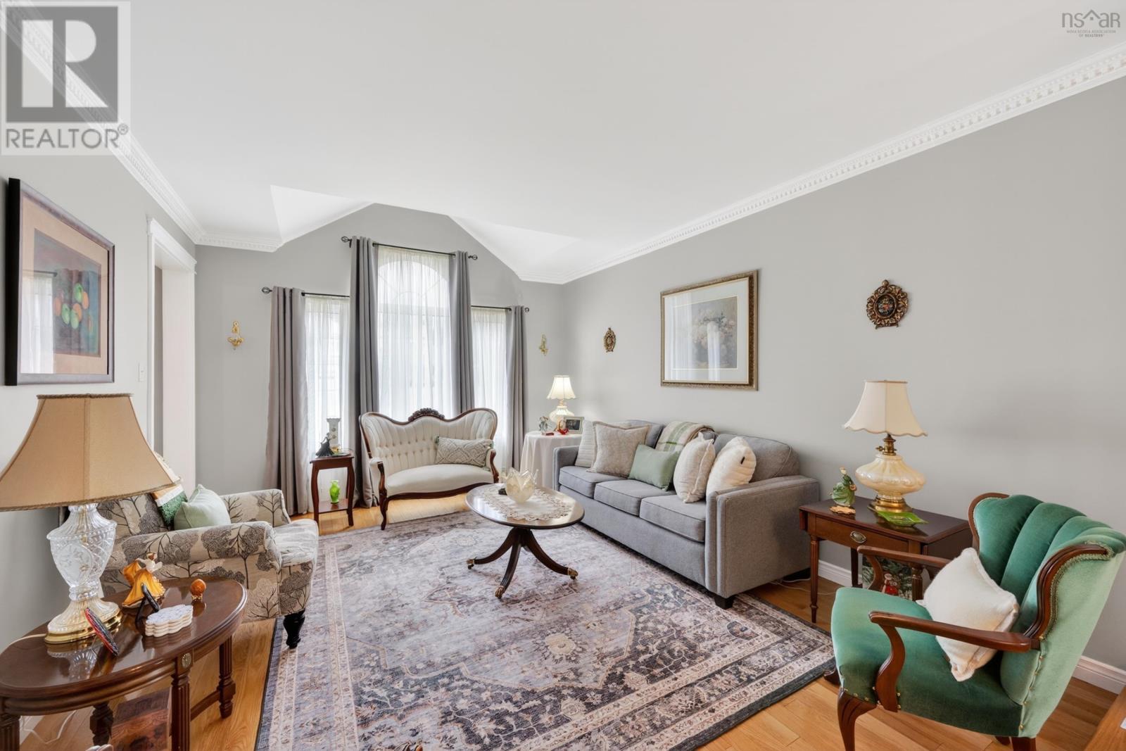 Property 18 of 50 of 86 Carmichael Drive