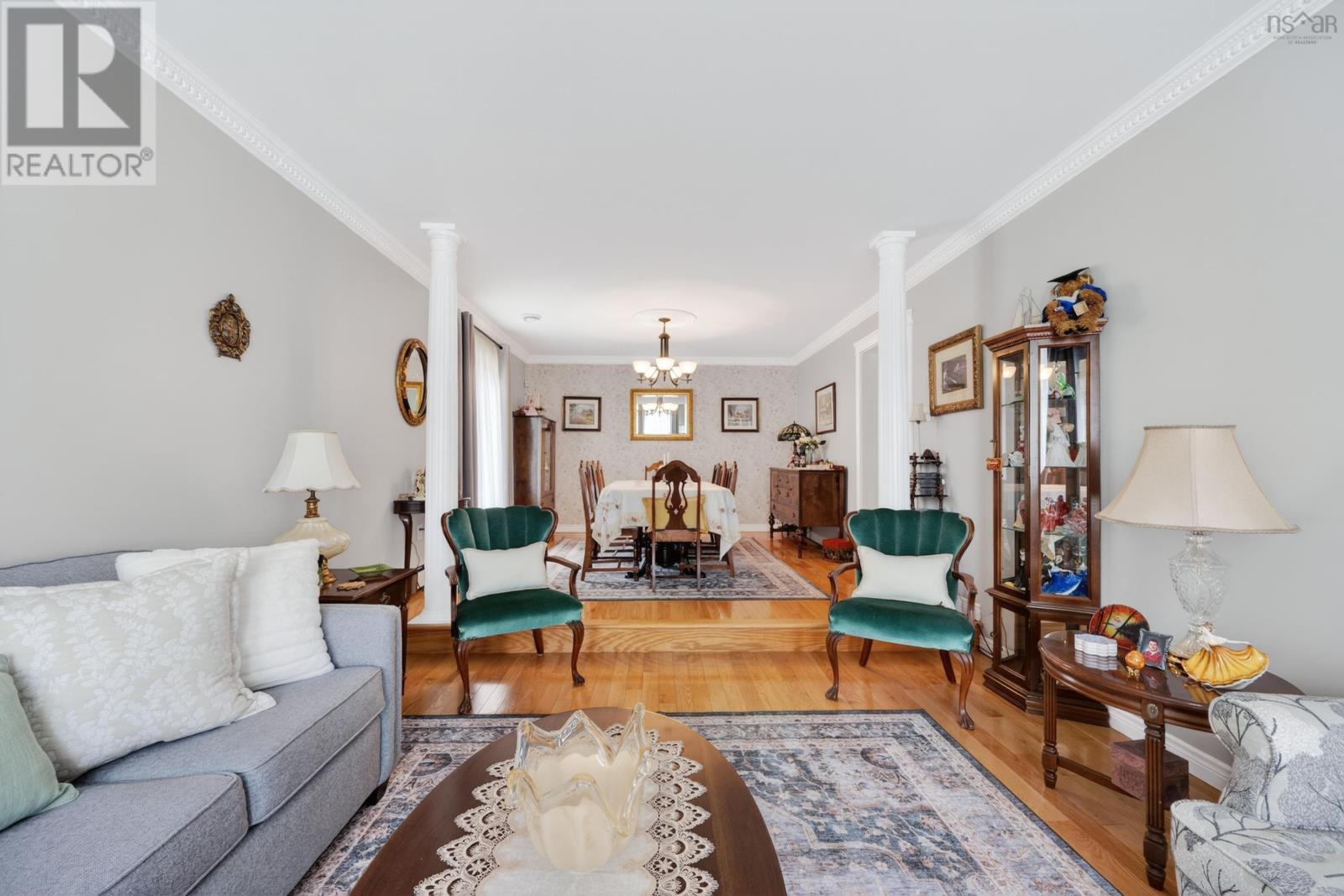 Property 19 of 50 of 86 Carmichael Drive