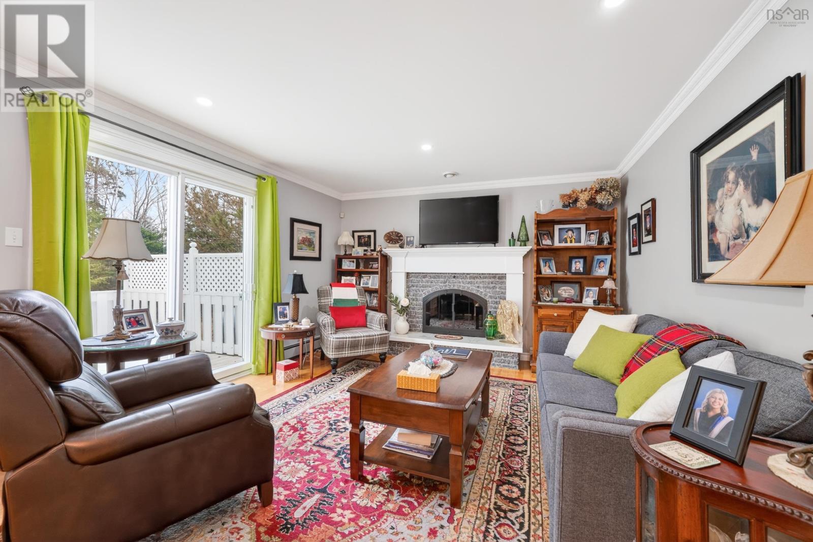 Property 27 of 50 of 86 Carmichael Drive