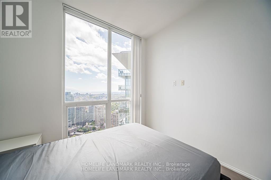 #5202 45 CHARLES STREET E - 22