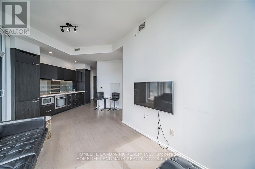 #5202 45 CHARLES STREET E - 9