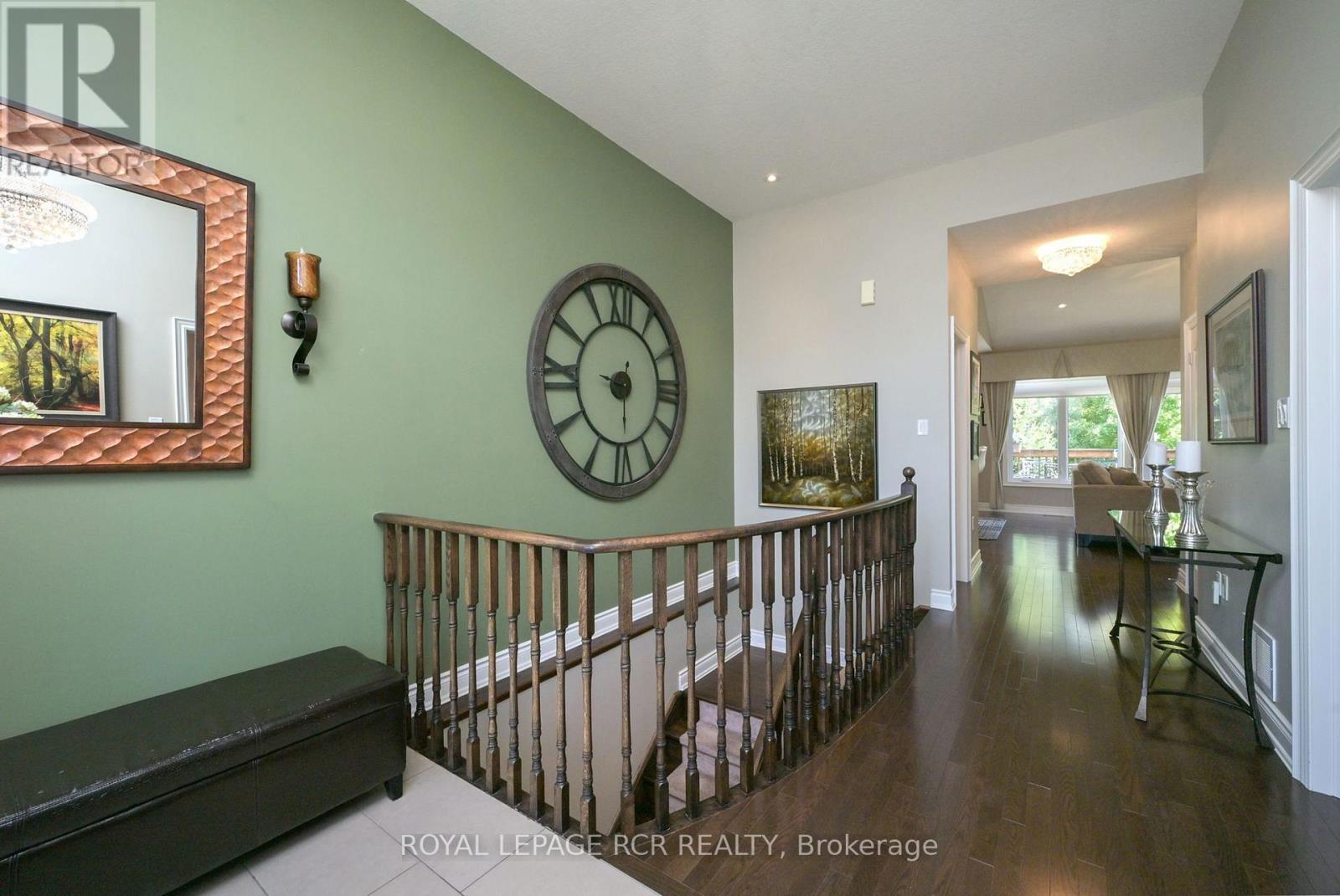 45 HILLCREST DRIVE, New Tecumseth (Alliston), Ontario, L9R0N4 — Photo 3