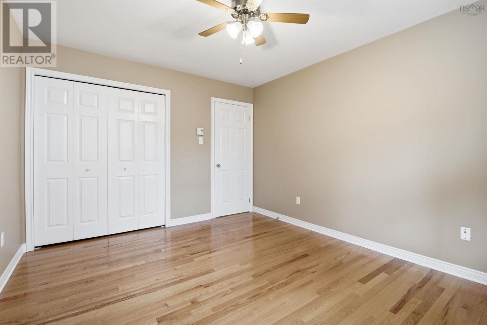 Property 27 of 41 of 270 Ridgevale Drive