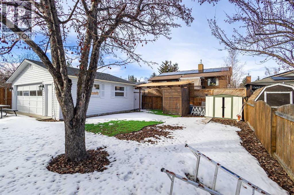 208 Woodpark Place SW Photo 41 - Calgary Real Estate