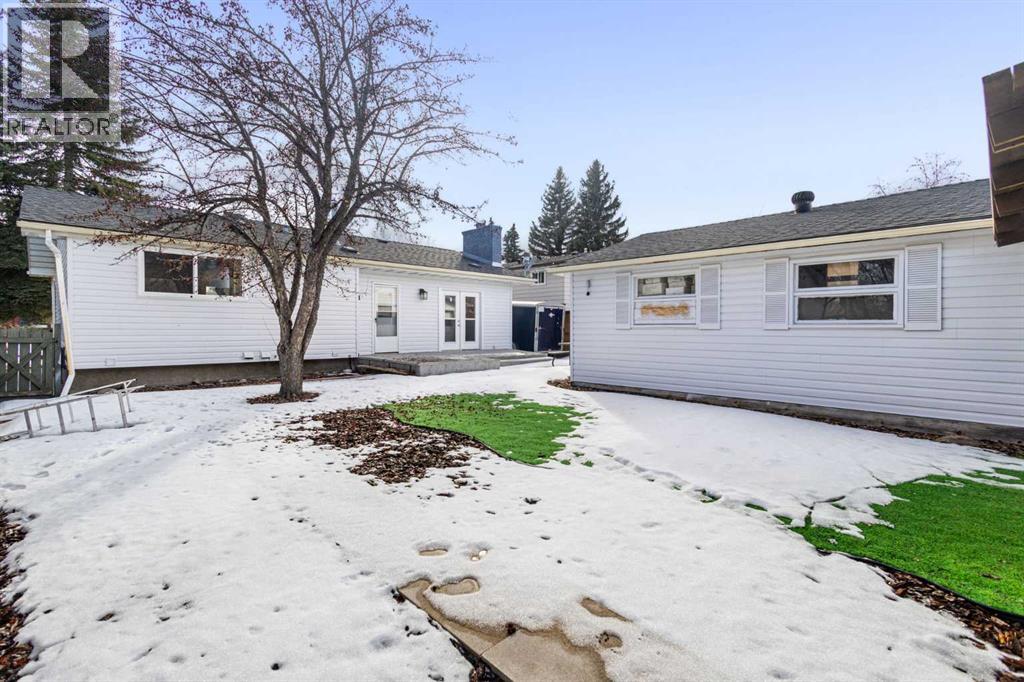 208 Woodpark Place SW Photo 42 - Calgary Real Estate