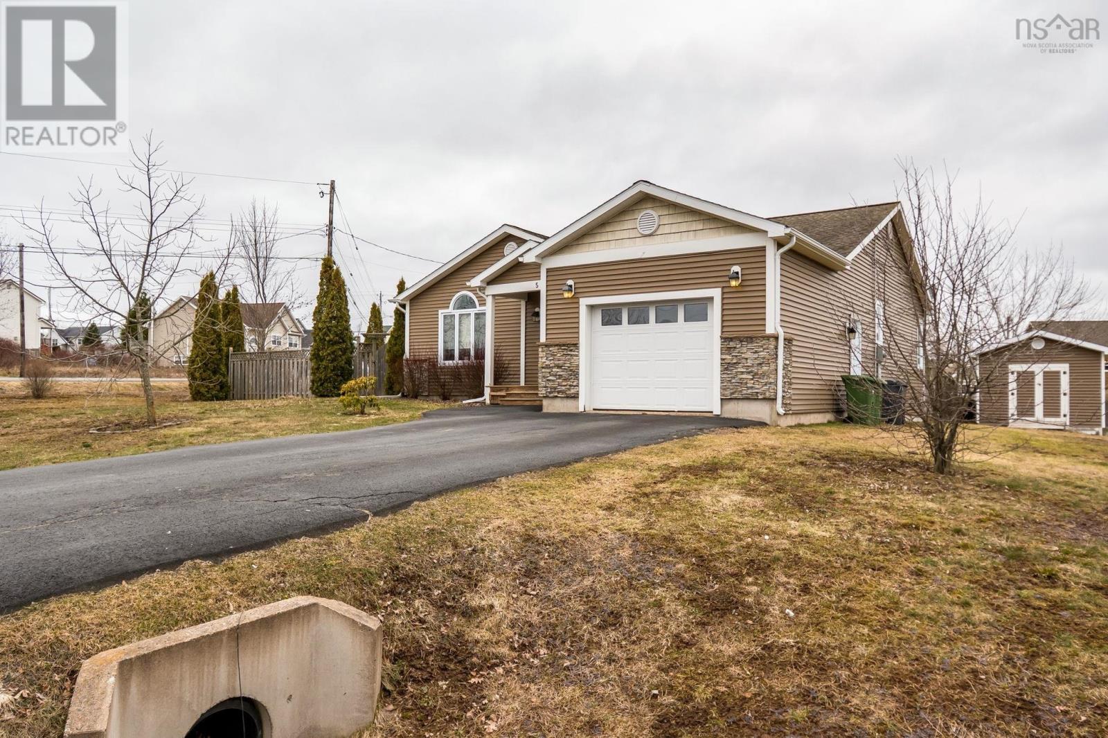 Property 40 of 50 of 5 Tailfeather Court