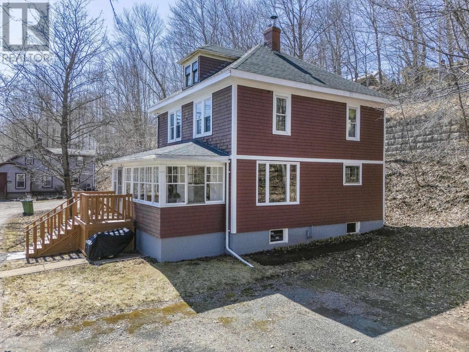 Property 3 of 44 of 25 Willow Lane