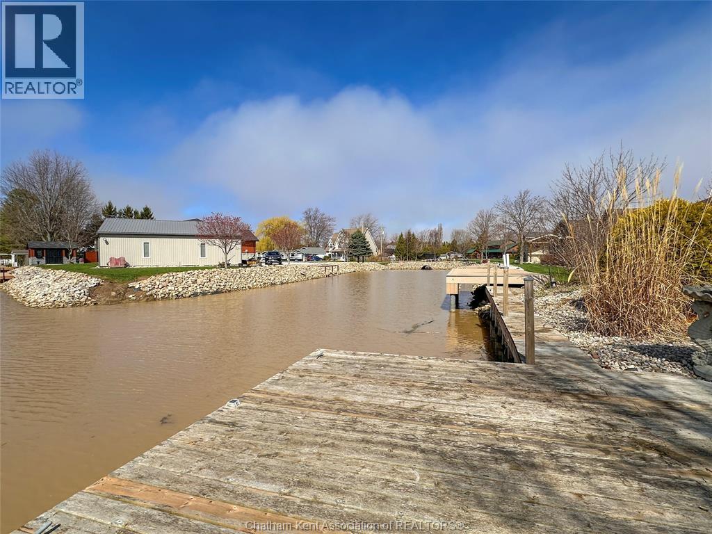 18334 Marine Park DRIVE, Rondeau Bay Estates, Ontario, N0P1X0 — Photo 46