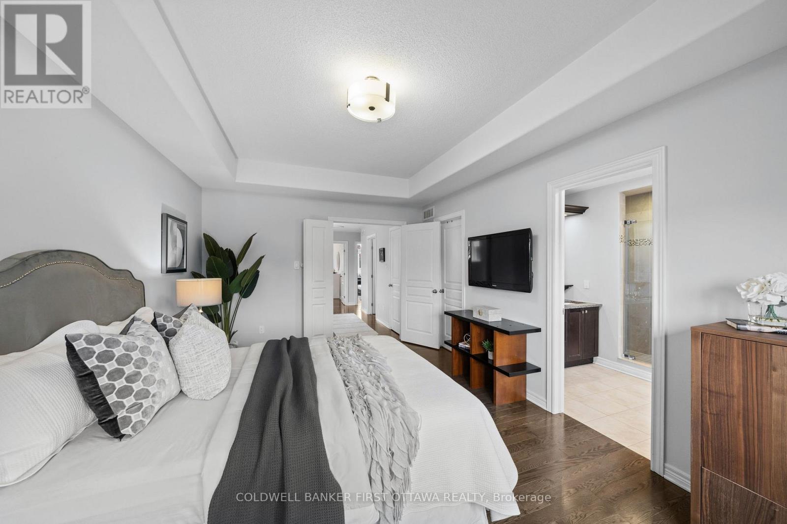 206 ANCASTER AVENUE - 20