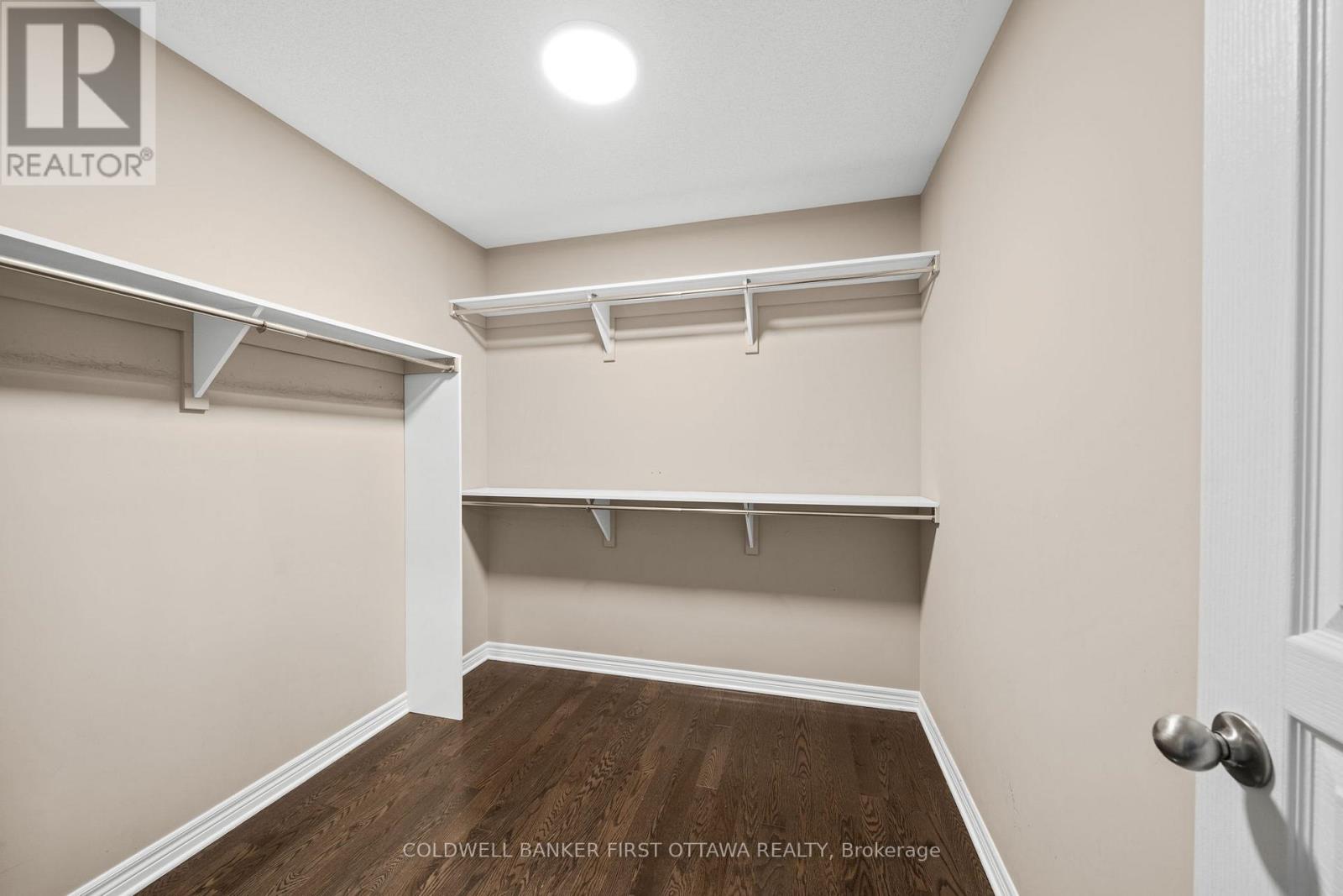 206 ANCASTER AVENUE - 21