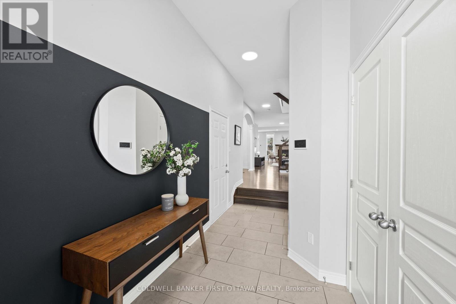206 ANCASTER AVENUE - 4