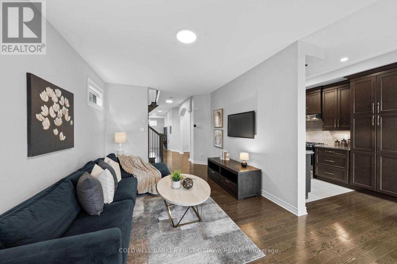 206 ANCASTER AVENUE - 8