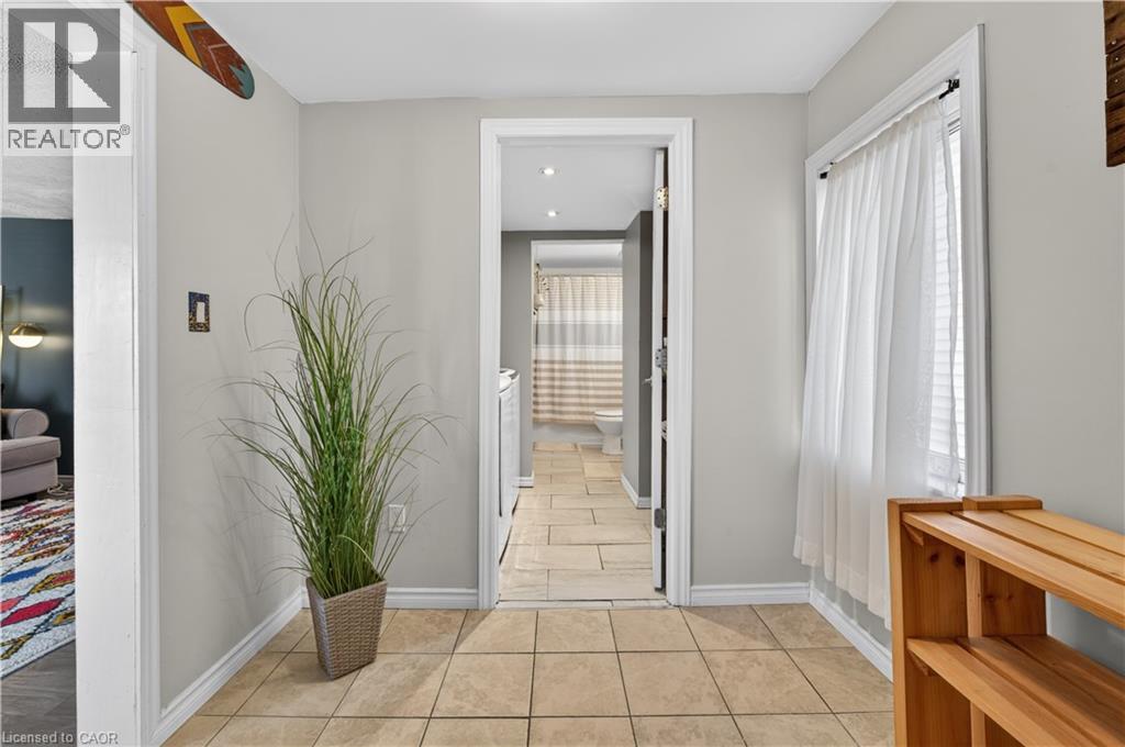 30 CAMBRIDGE Avenue - 5